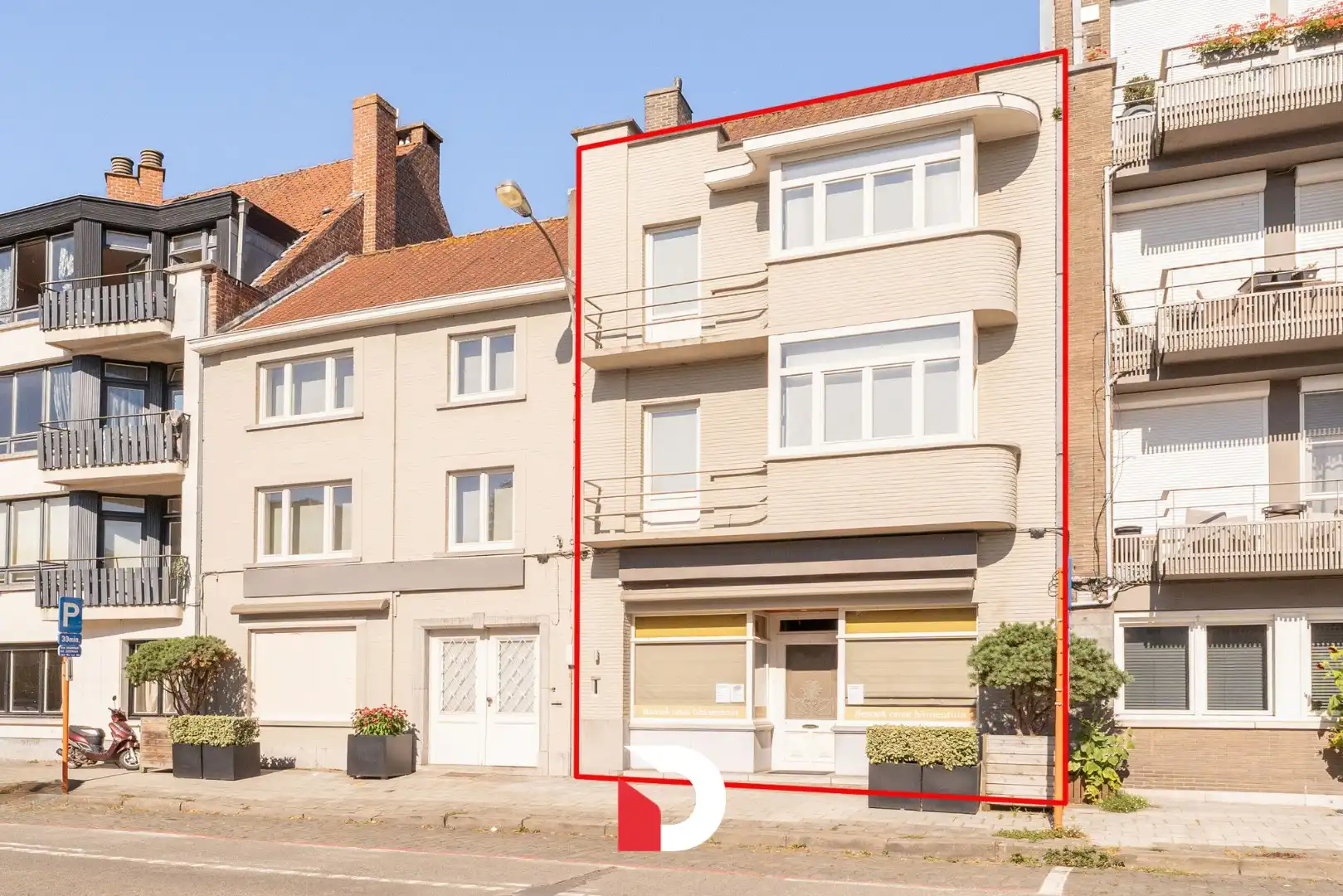 Handelswoning met veel potentieel op toplocatie in hartje Kristus-Koning (Brugge) foto 22