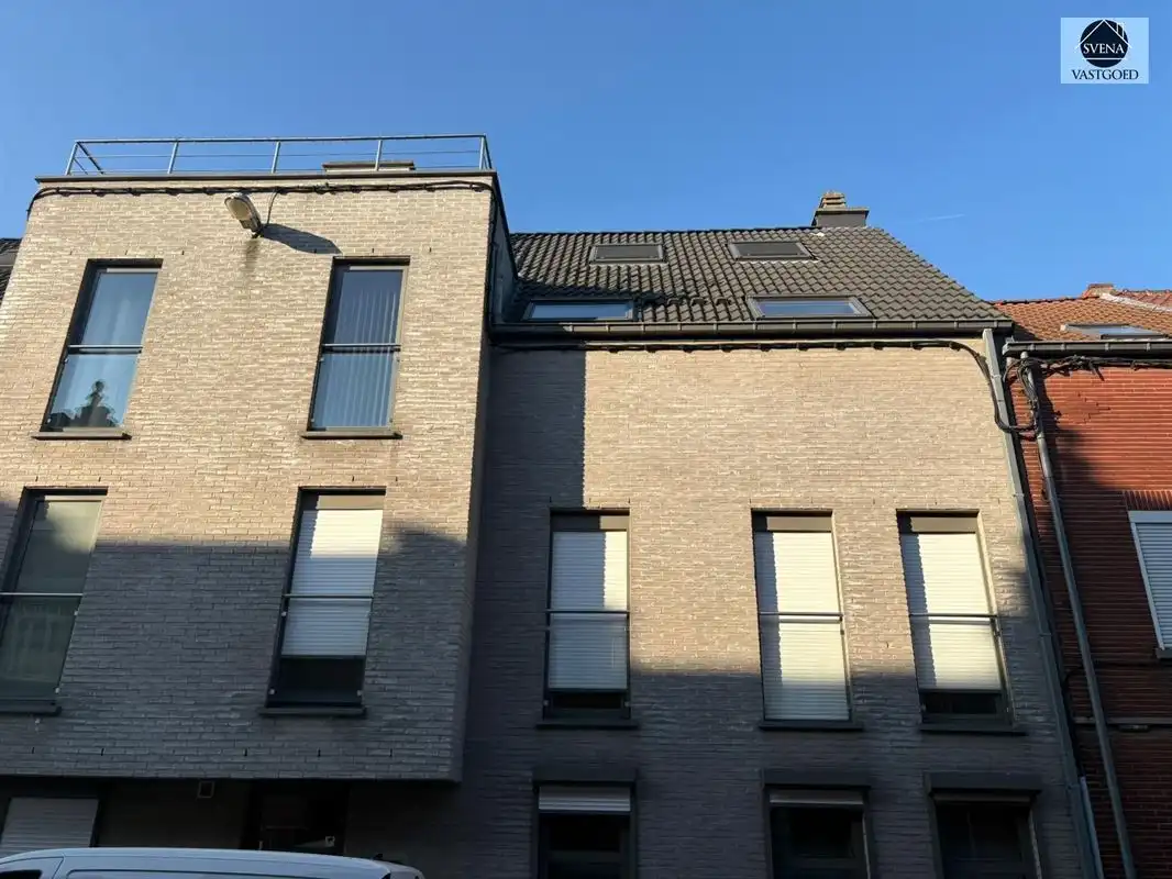 APPARTEMENT TE HUUR IN GERAARDSBERGEN foto {{pictureIndex}}