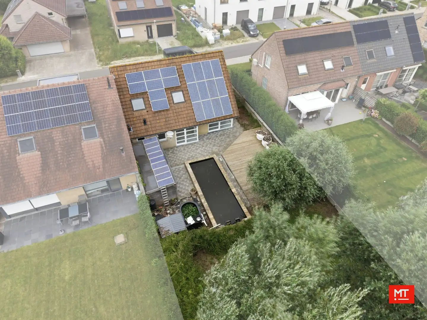Op te frissen halfopen woning met 3 slaapkamers, tuin en garage in de Patine foto 25
