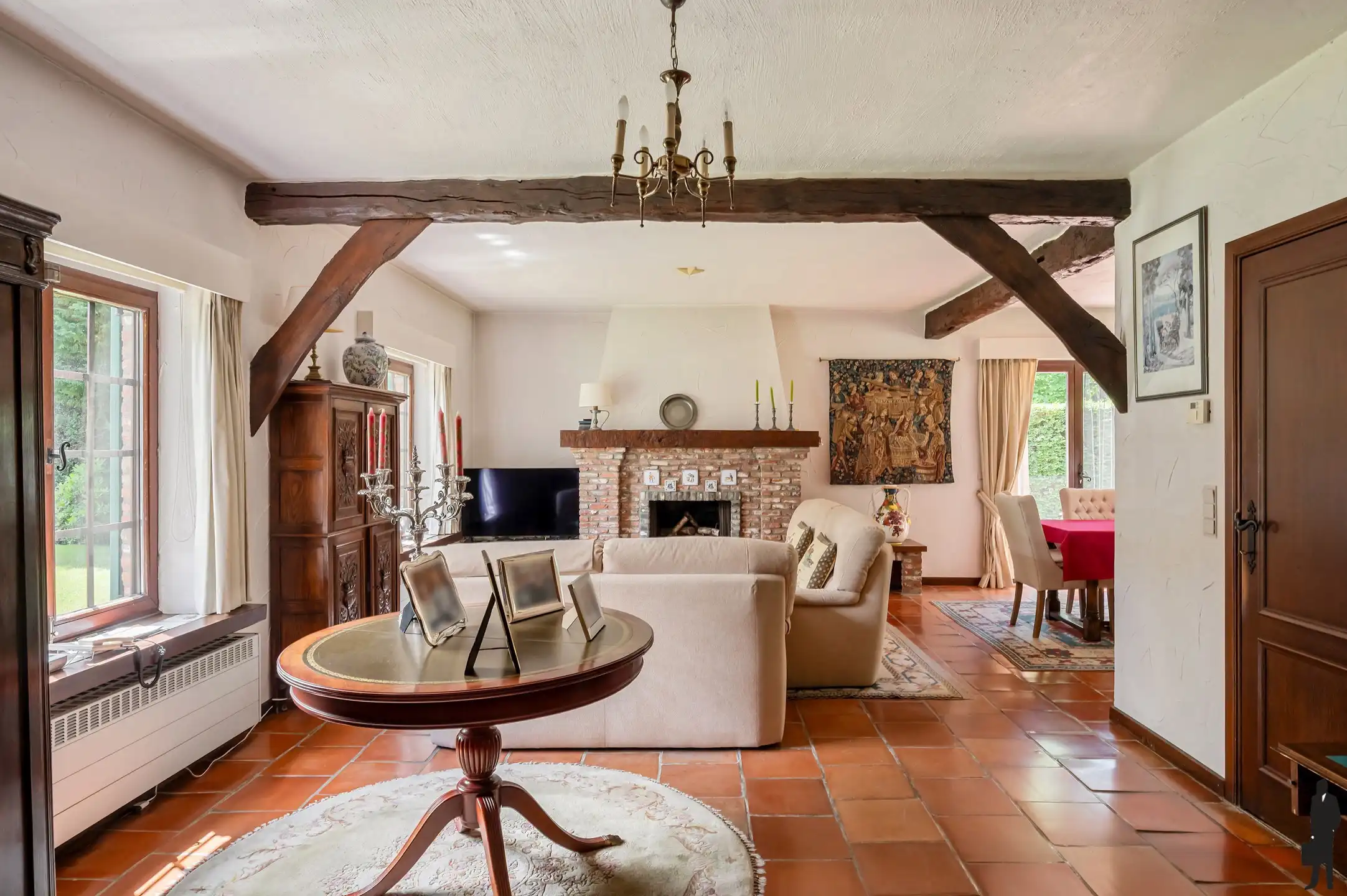 Zeer rustig gelegen villa op prachtig perceel van ca. 1594m² foto 3