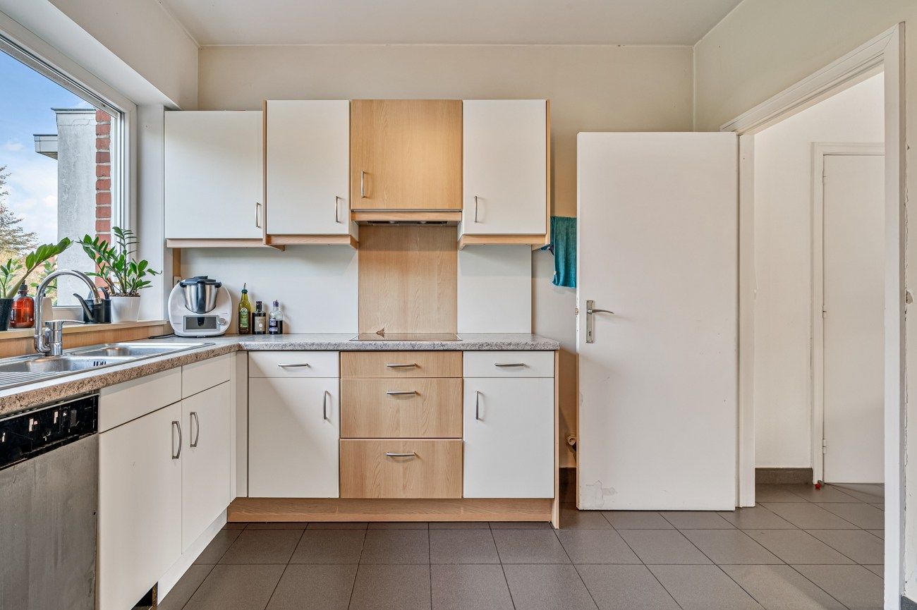 Centraal in de St-Elisabethwijk tussen het groen foto 8