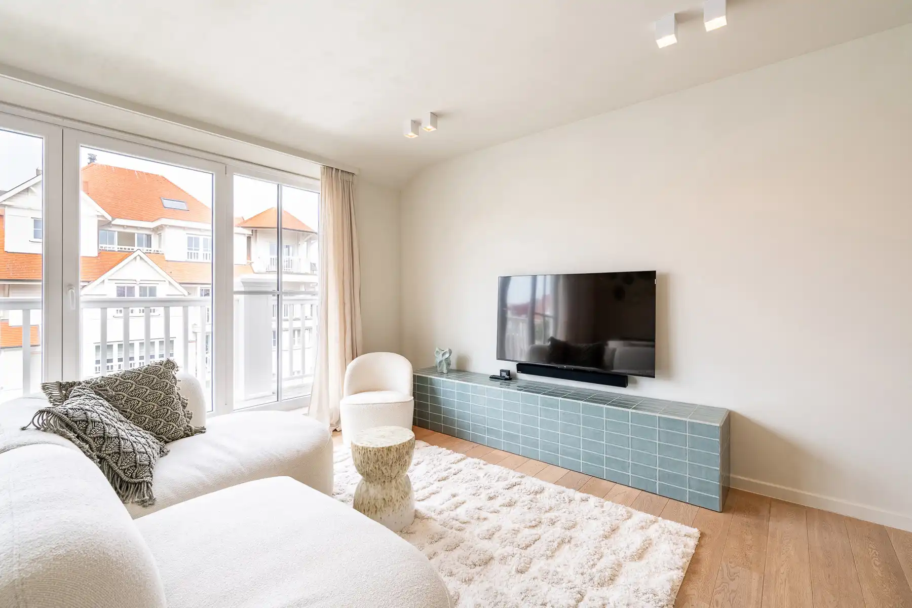 Gemeubeld instapklaar duplexappartement gelegen Lippenslaan foto 5
