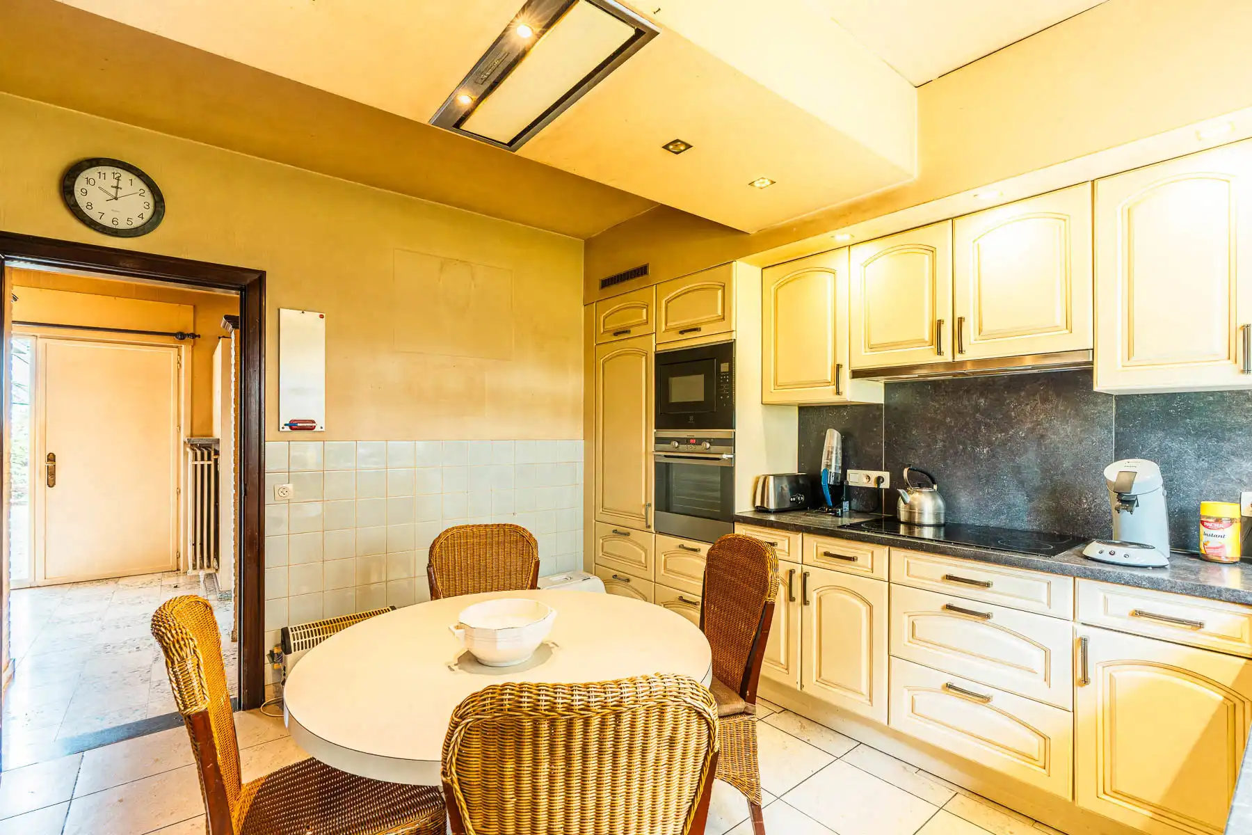 Charmante laagbouwvilla omgeven door permanente weilanden foto 14