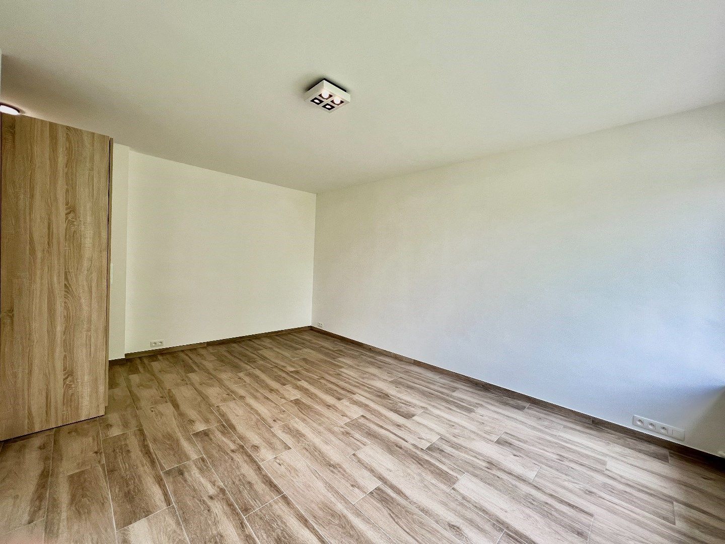 VOLLEDIG GERENOVEERDE STUDIO nabij Harmonie! foto 6