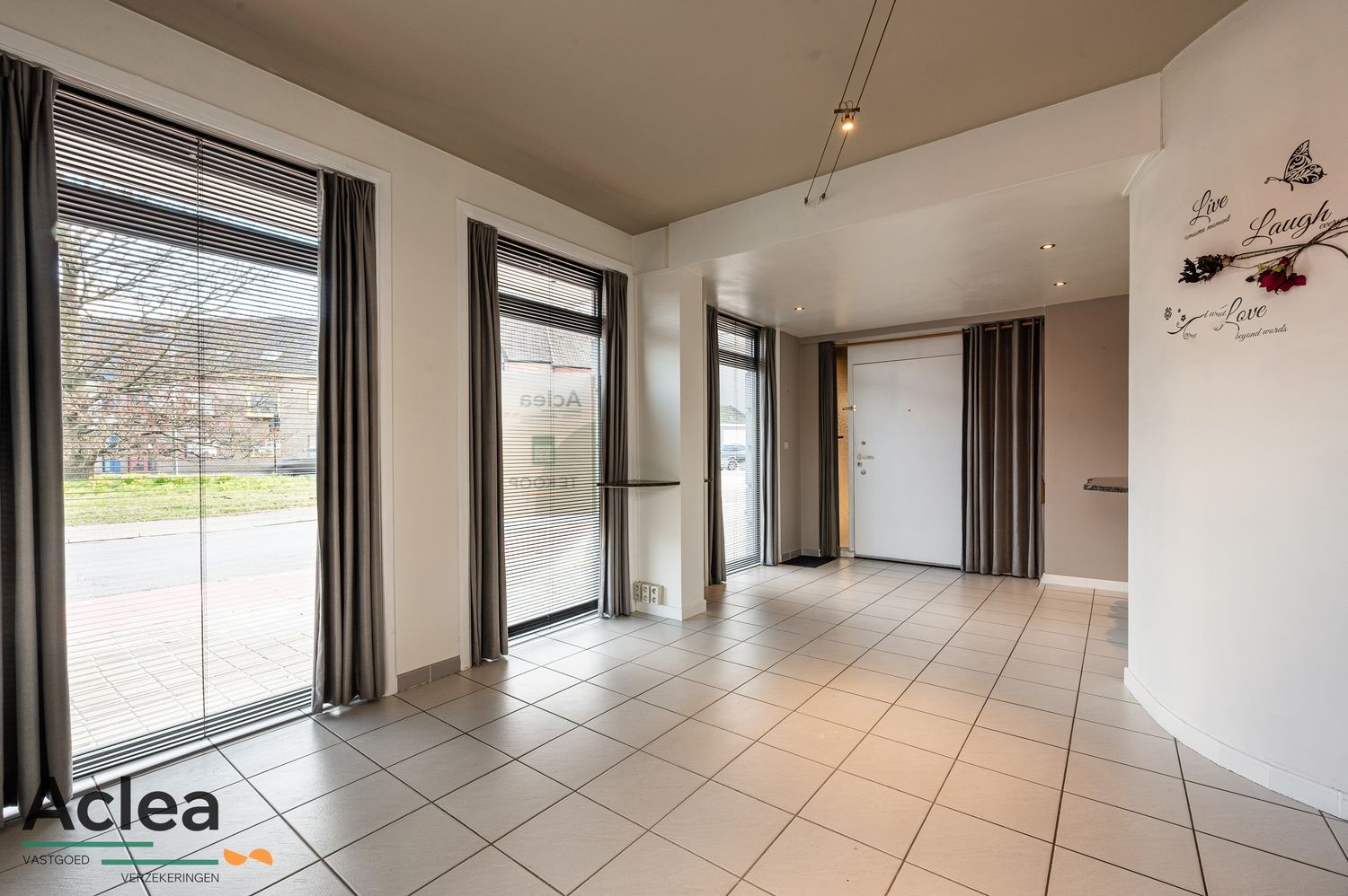 Centraal gelegen gelijkvloers hoekappartement foto 13