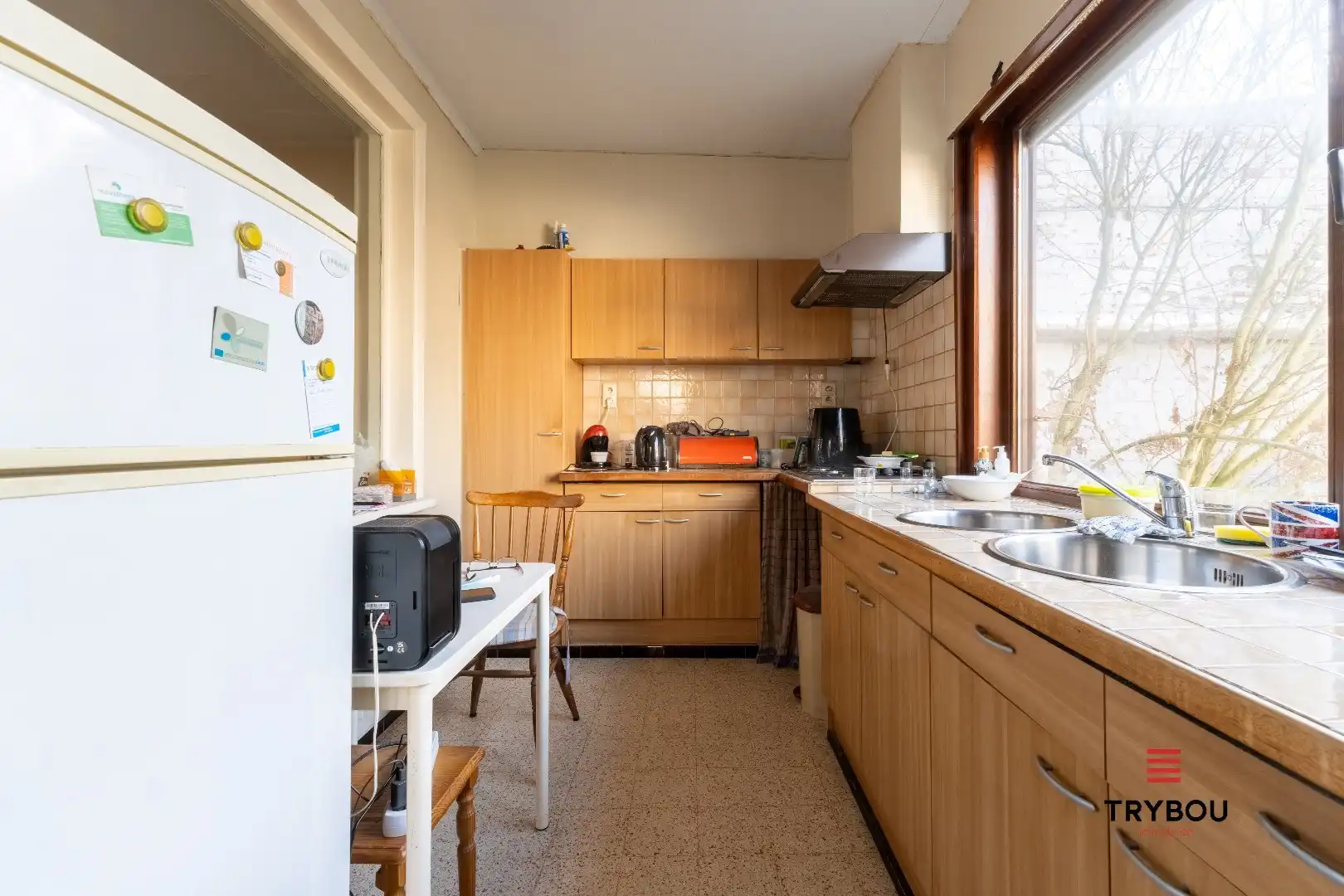 Te renoveren halfopen woning op ruim perceel van 1422m² in Brielen foto 7