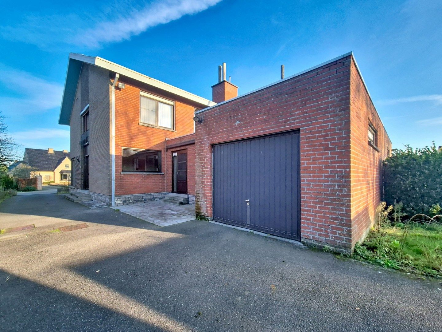 Halfopen woning met 4 slpk foto 2