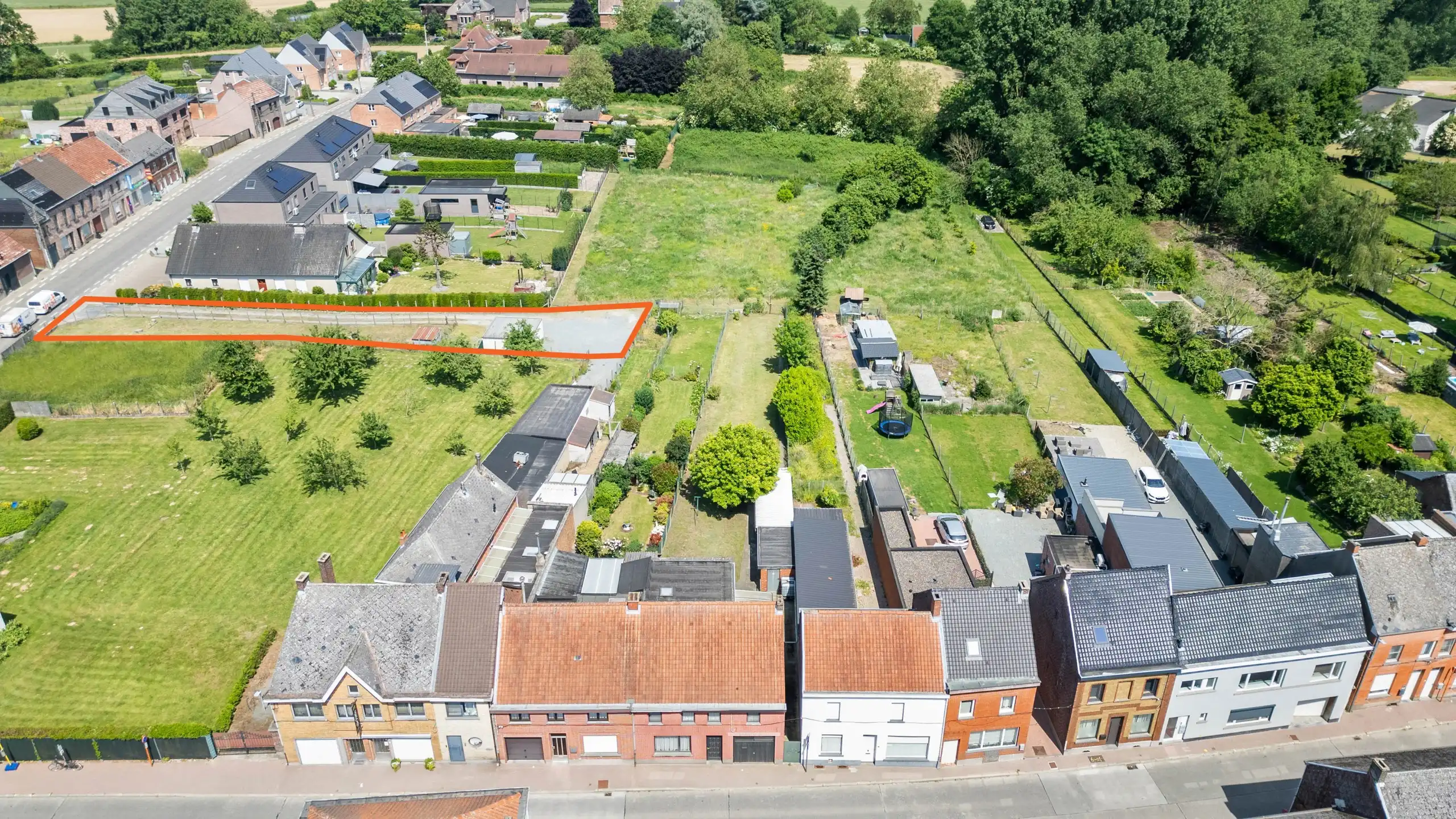 ZOTTEGEM - Bouwgrond langs Ten Ede op perceel van 7a 16ca&nbsp; foto {{pictureIndex}}