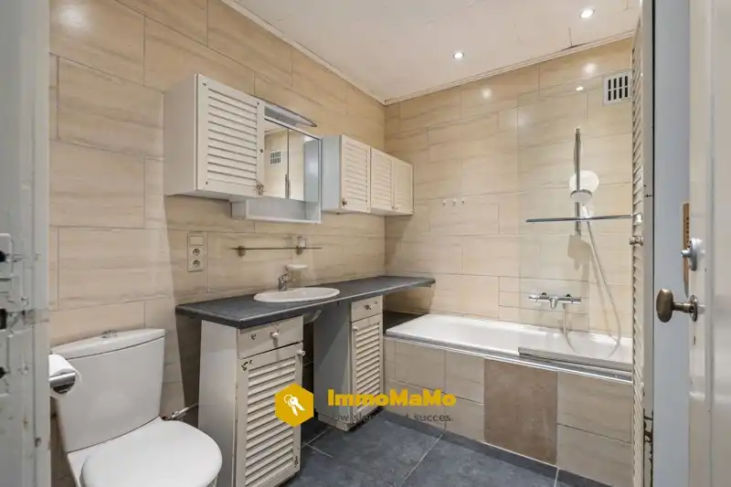 RUIME GEZINSWONING MET GROENE TUIN TE KOOP IN WACHTEBEKE foto 17