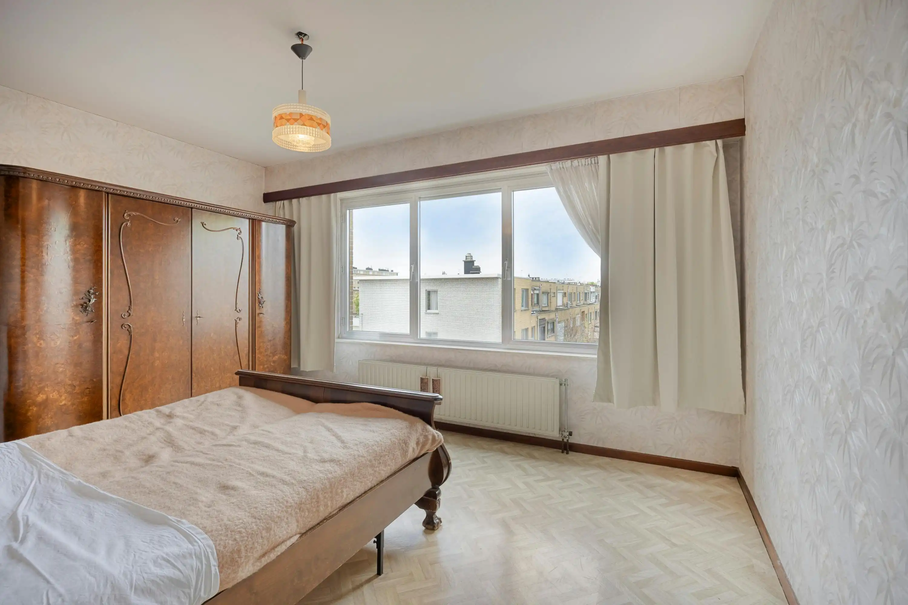 Lichtrijk appartement met 3 kamers te koop in Merksem foto 13