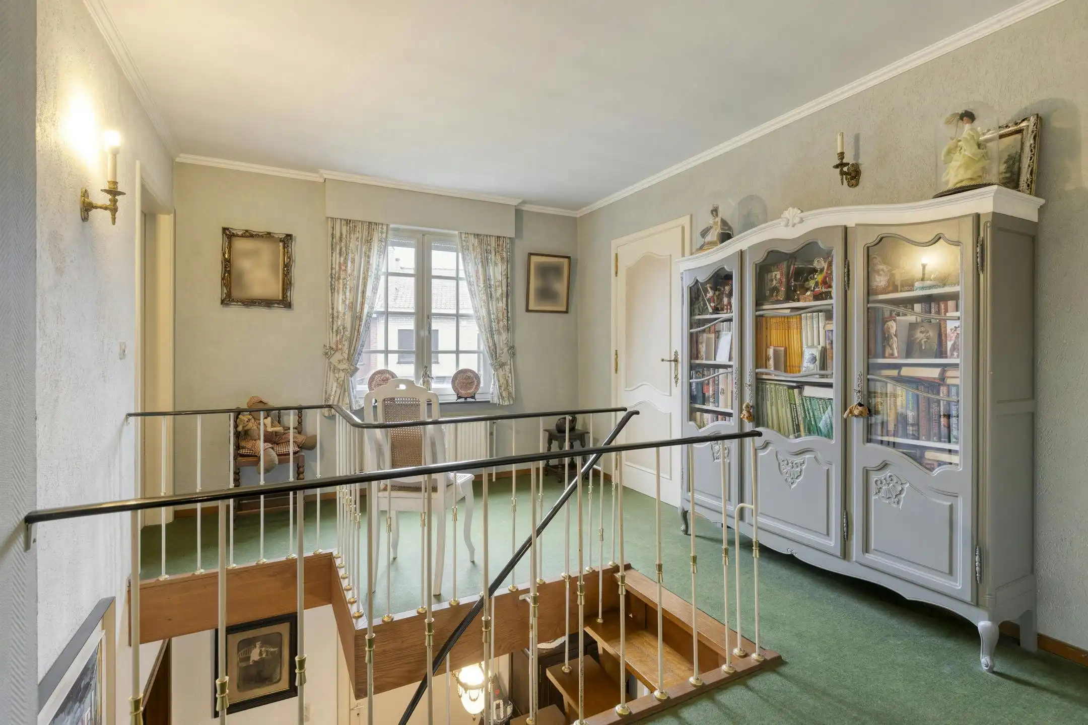 Halfopen bebouwing (4 slpk) te Sint-Andries in doodlopend straat  foto 12