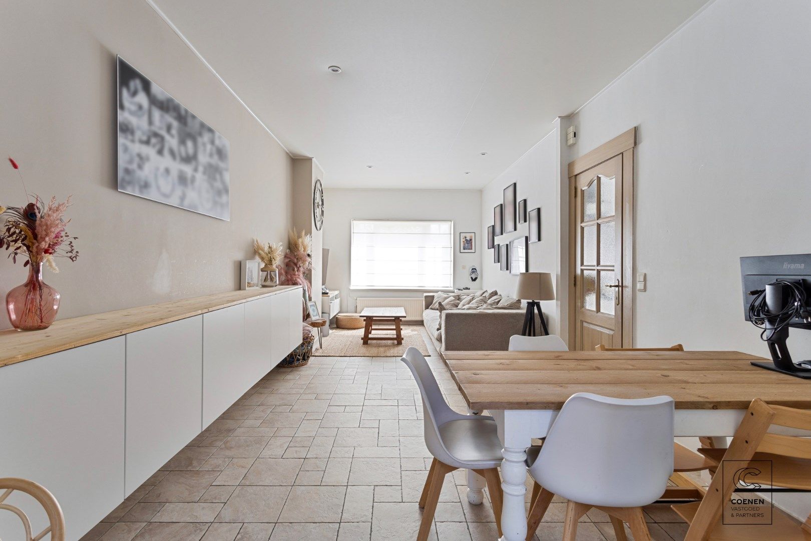 Instapklare woning met 3 slpk's op een toplocatie te Schoten! foto 5