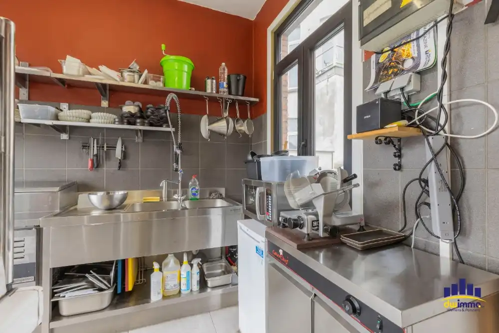 Instapklaar horecapand ter overname op gekende locatie in Gent-Centrum foto 18