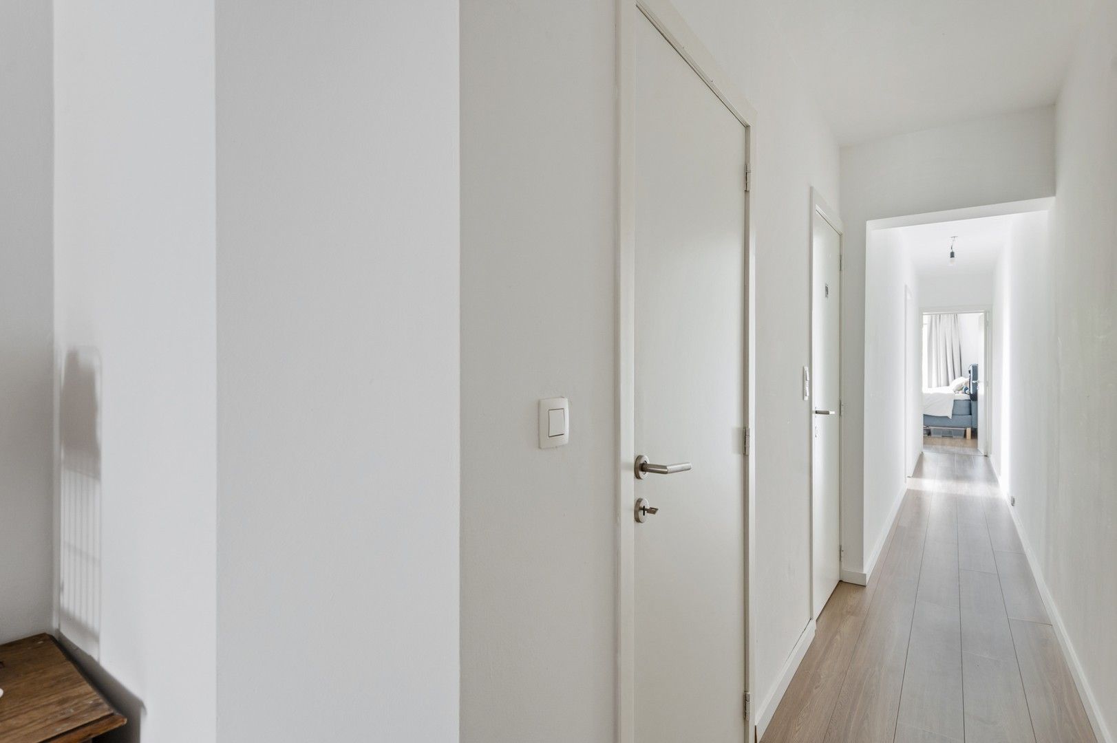 Recent instapklaar 2-slpk appartement in centrum Brasschaat foto 11