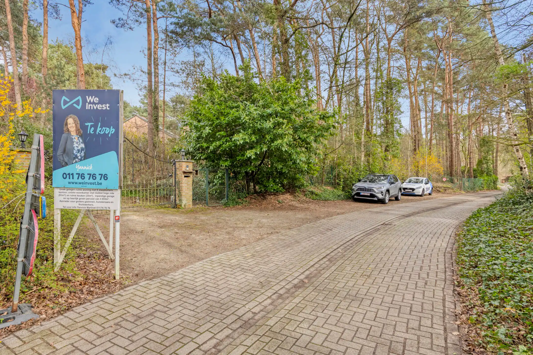 Uniek groen gelegen landhuis met eventuele praktijkruimte foto 10