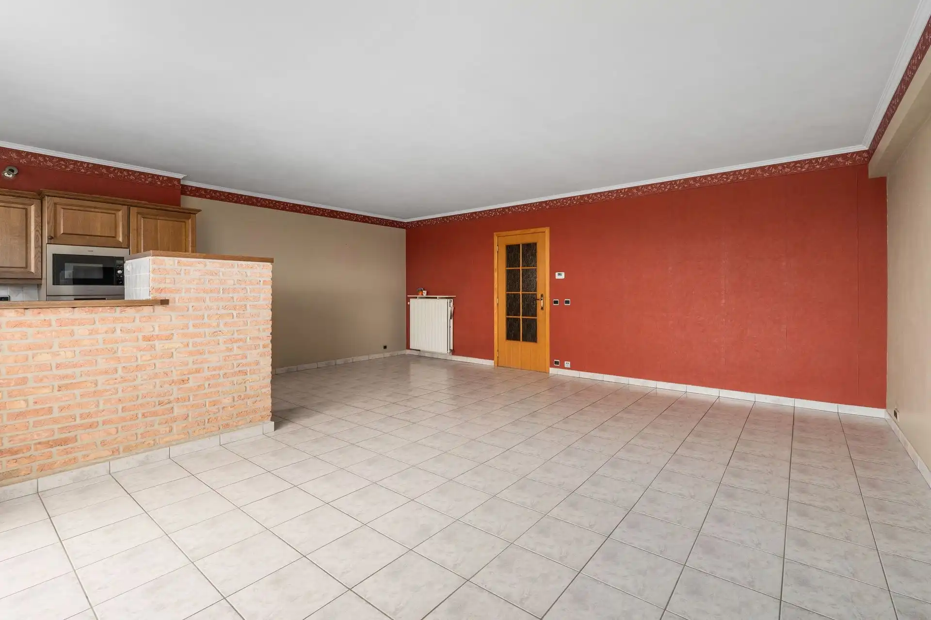 RUIM / ZONNIG / MET GARAGE foto 3