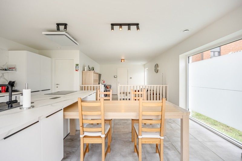 Recente, passieve gezinswoning op 12are foto 10