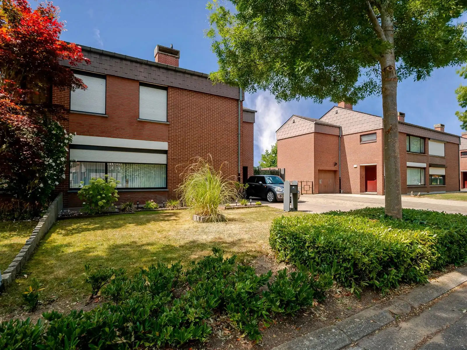 Hoofdfoto van de publicatie: Huis