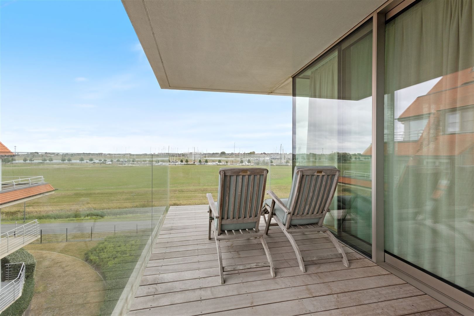 Exclusief hoekappartement 3 slpk in topgebouw Portino foto 2