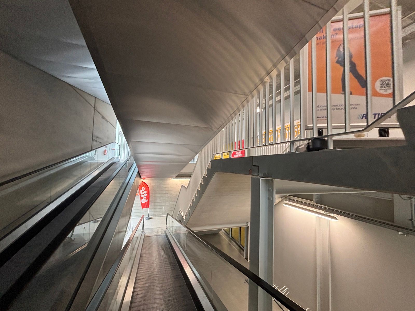 950 m² casco handelspand naast Action en Jumbo Tienen foto 3