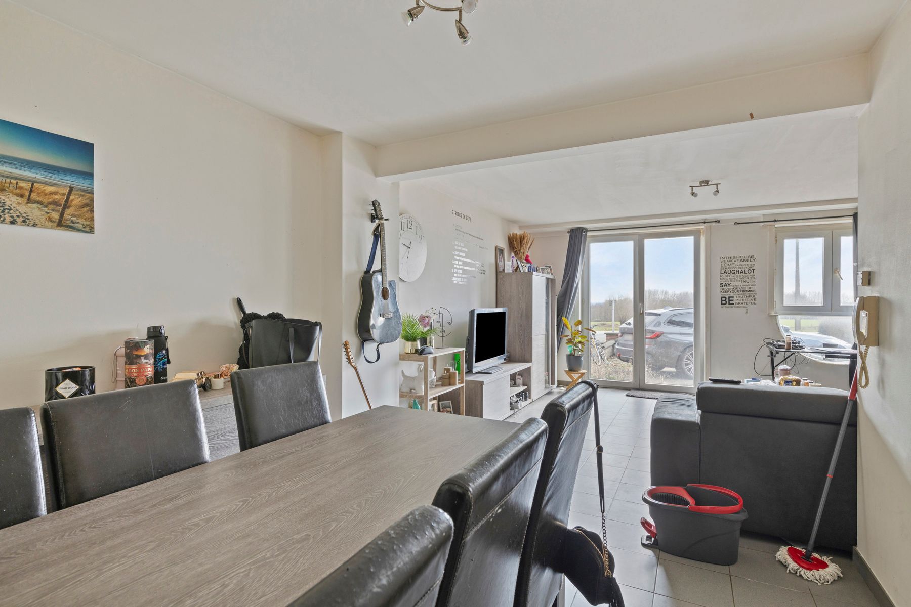 Hoofdfoto van de publicatie: Gelijkvloers appartement met 2 slaapkamers,  tuin en terras 