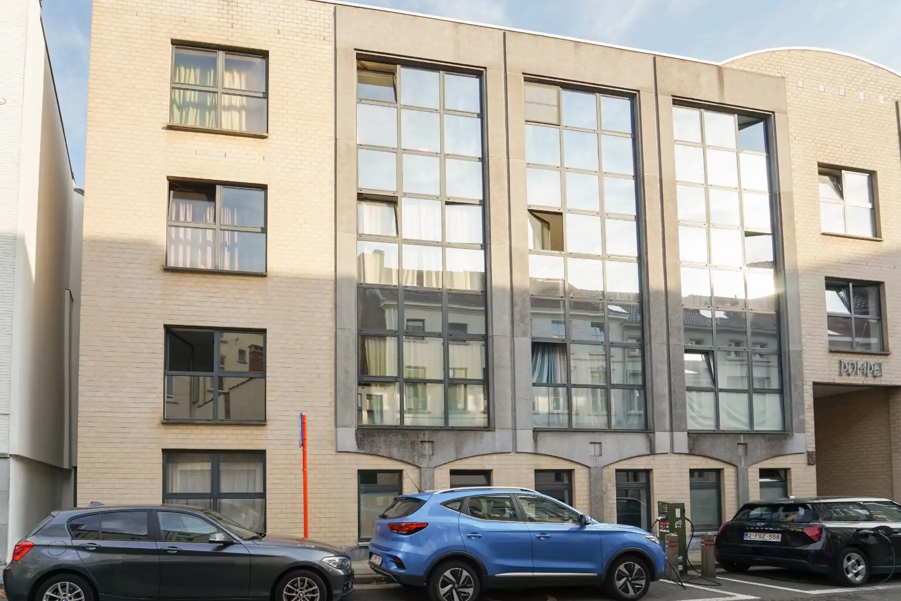 Instapklaar appartement met 1 slaapkamer foto {{pictureIndex}}