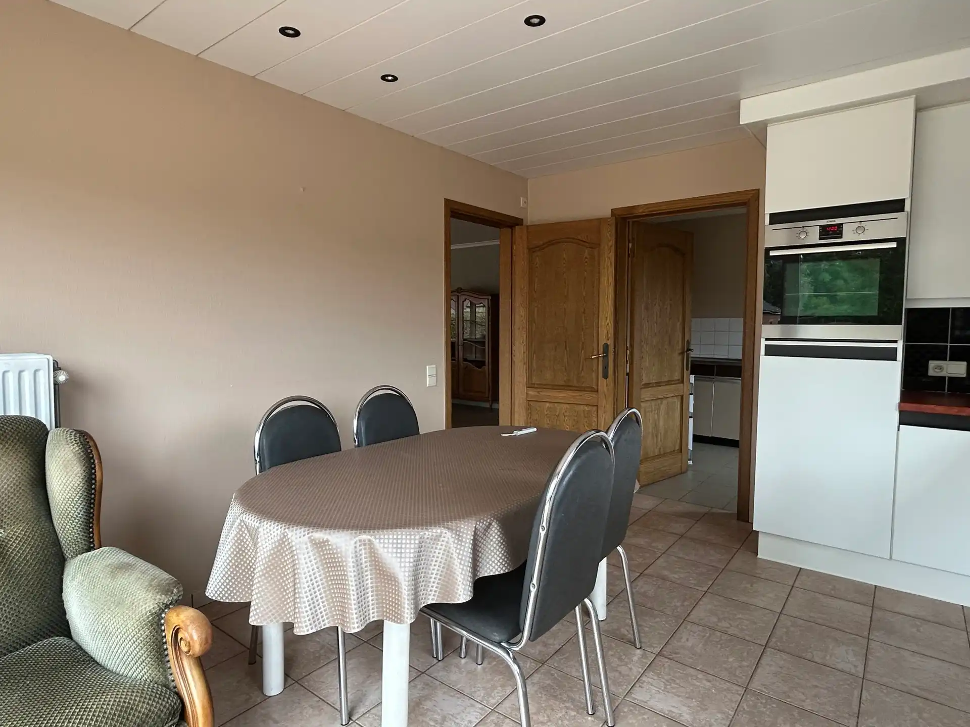 Gelijkvloerse woning met 2 slaapkamers en garage foto 19