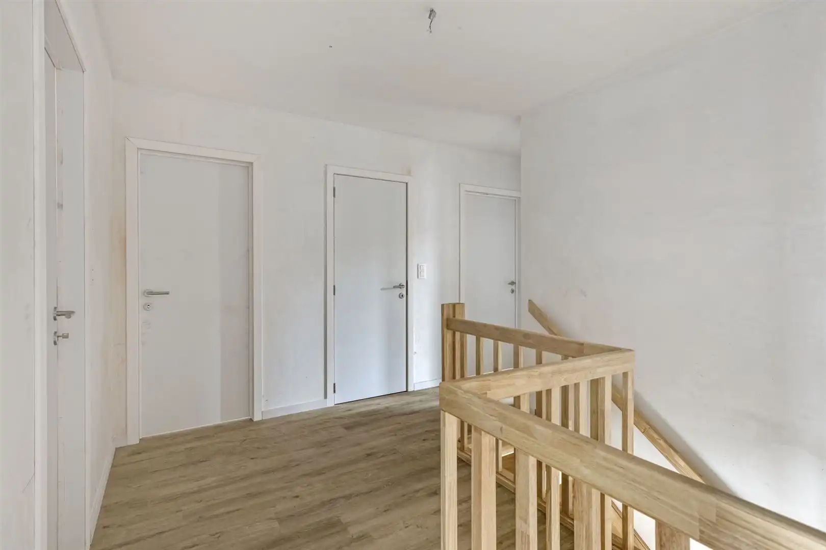 Rustig gelegen nieuwbouw woning met zonnige tuin en 4 slaapkamers. foto 9