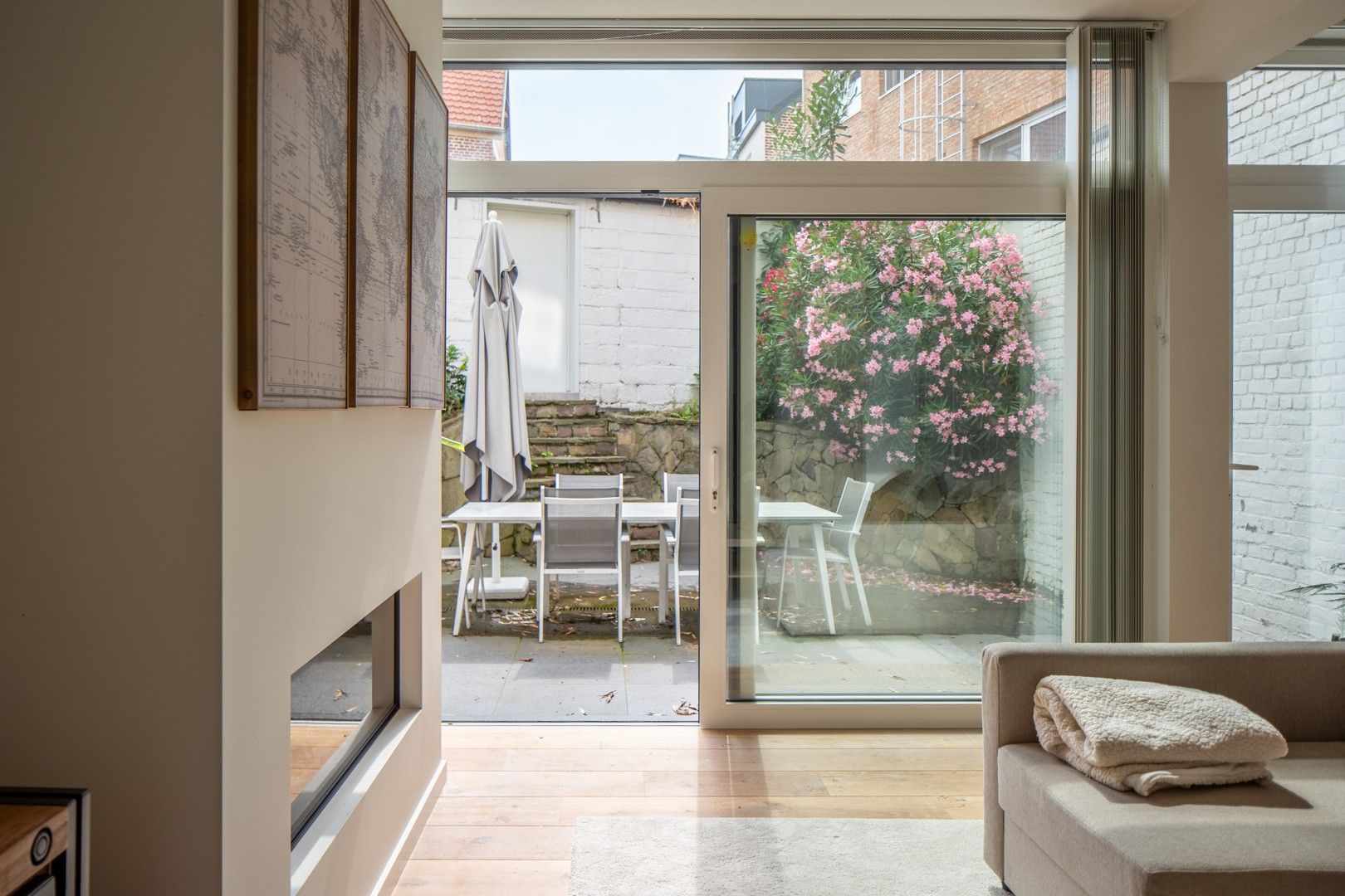 Luxueus duplex appartement met tuin en parkeergarage foto 5