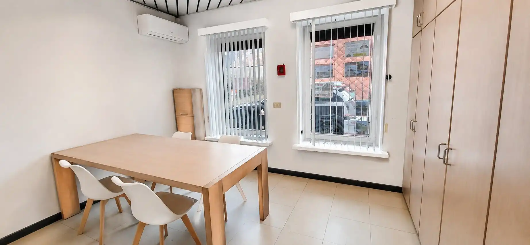 Moorslede - Veelzijdige handelsruimte op toplocatie foto 9