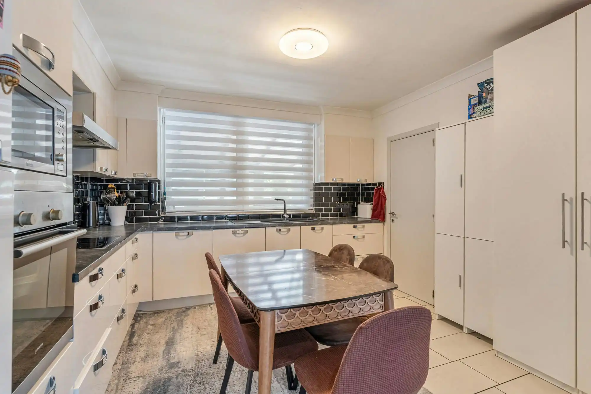 Huis met 3 slaapkamers in Genk foto 10