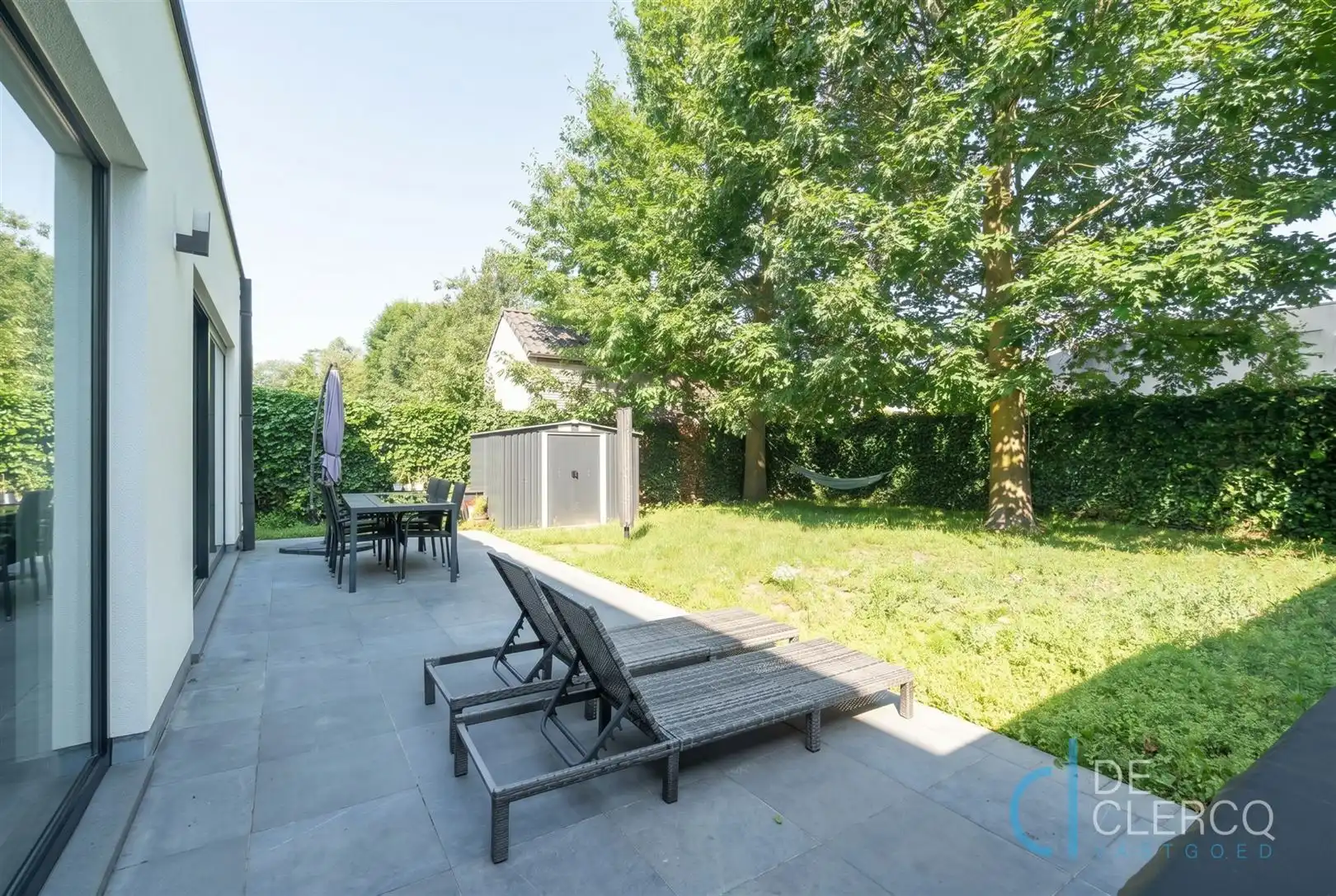 Moderne, tijdloze woning te koop in een gezellige wijk!  foto 17