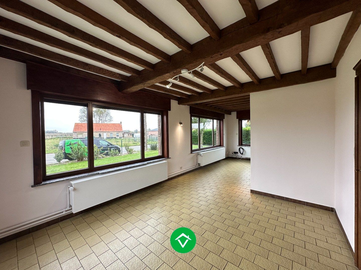 Gezellige gezinswoning met landelijke zichten te huur in Vladslo foto 4