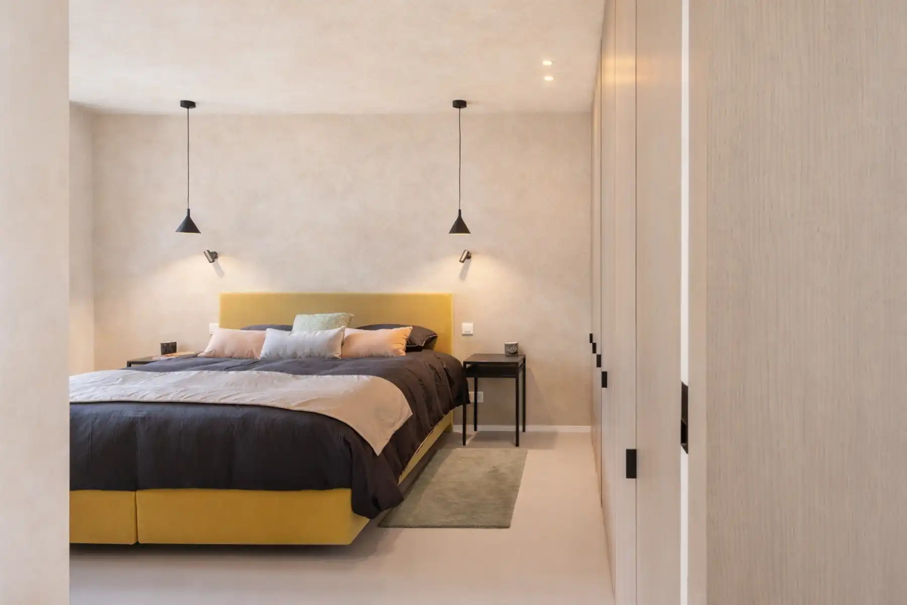 Luxueus gerenoveerd appartement in befaamde Meirbuilding foto 8