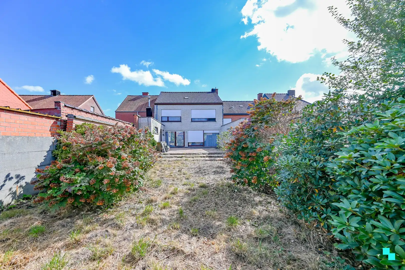 Karaktervolle woning met riante woonoppervlakte (267 m²) en tuin in Emelgem foto 17