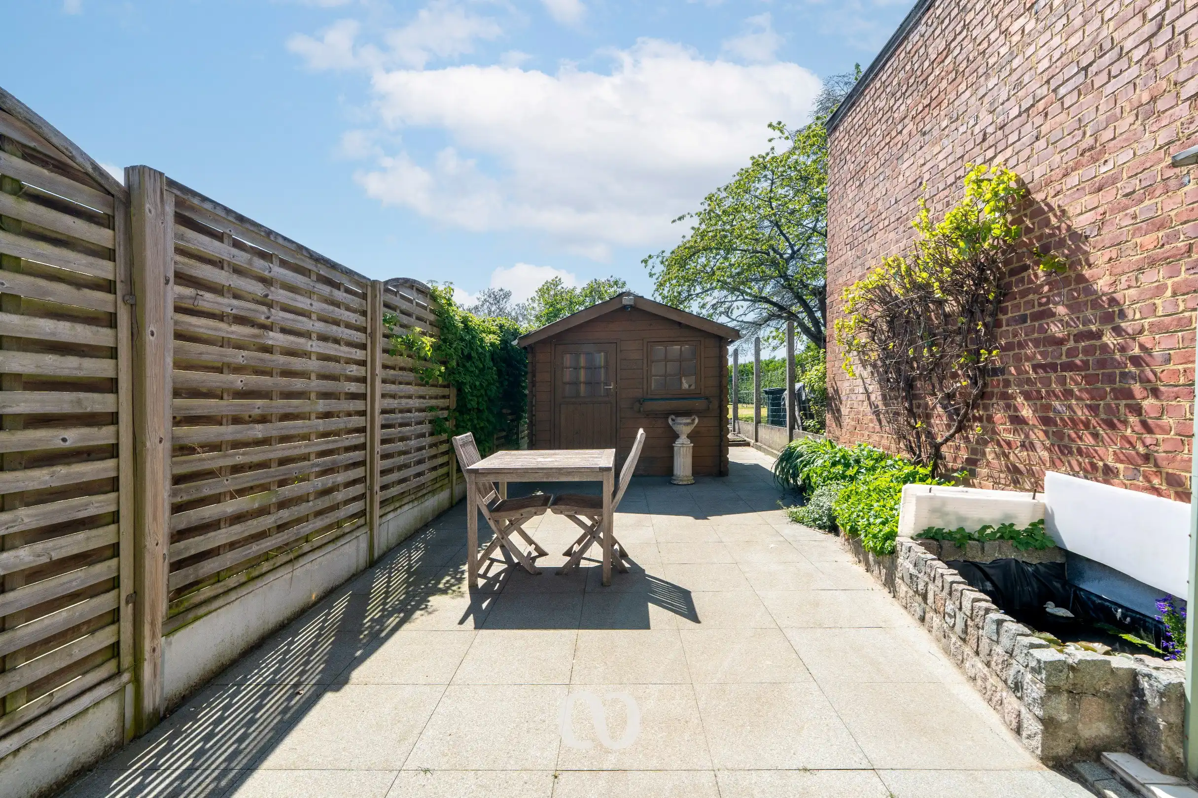 Woning met potentieel en uitstekende ligging foto 14