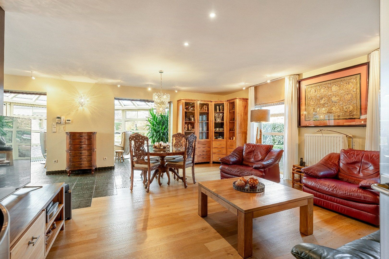 Statige en veelzijdige woning met karakter, energiezuinig comfort én prachtige tuin, op toplocatie. foto 22