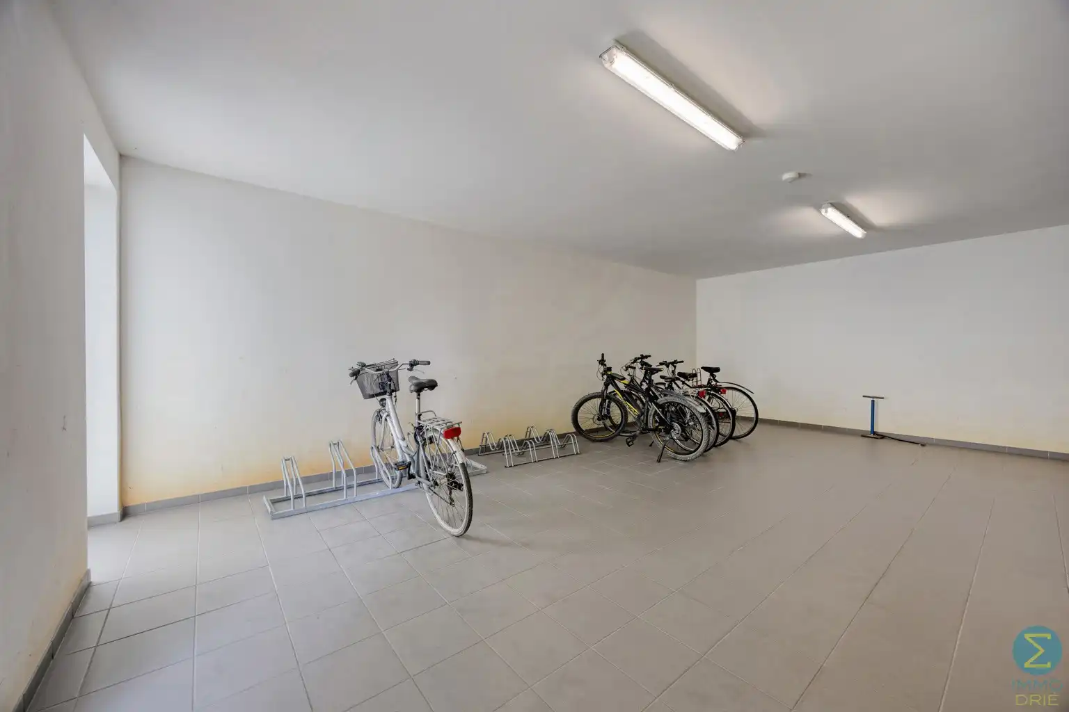 Prachtig gelijkvloers appartement met 3 slaapkamers foto 19