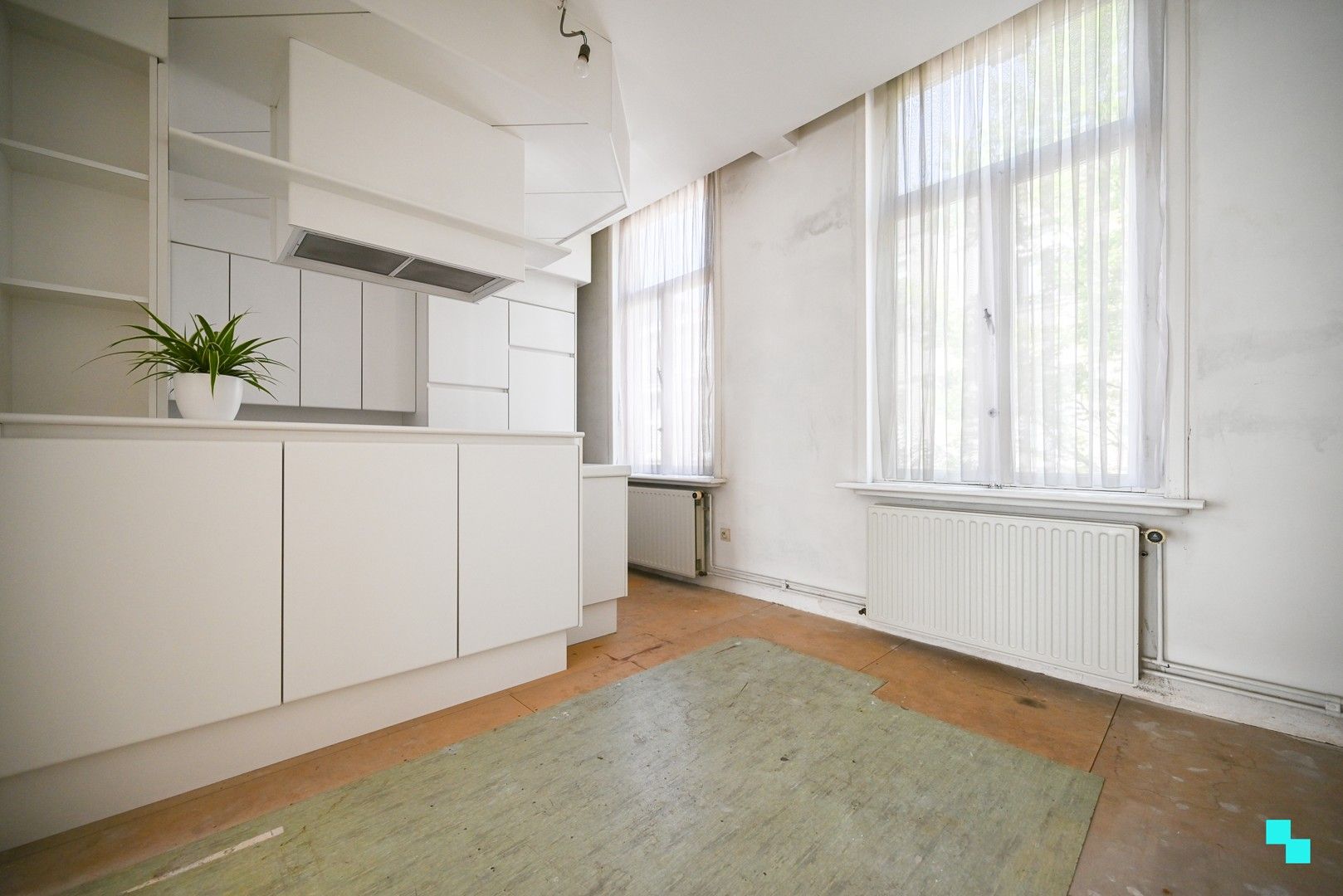 Wonen in erfgoed, zicht op het groen, midden in de stad Izegem. foto 25