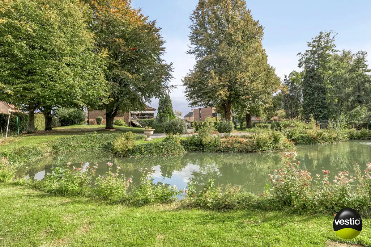 RUIME RESIDENTIEEL GELEGEN VILLA OP 46A89CA NABIJ CENTRUM BILZEN. foto 55