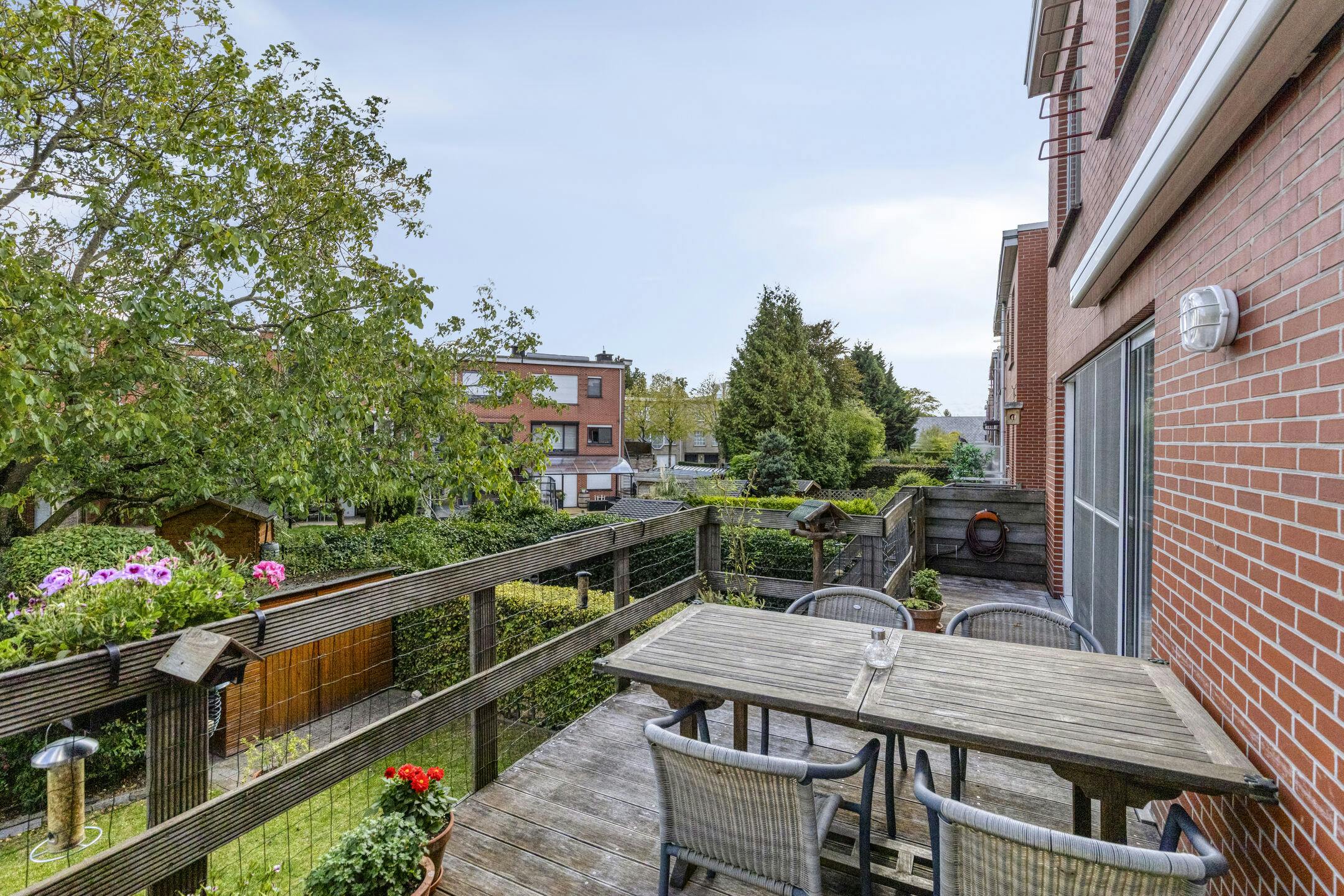 Uitzonderlijk huis met 6 slaapkamers te koop in Merksem foto 27