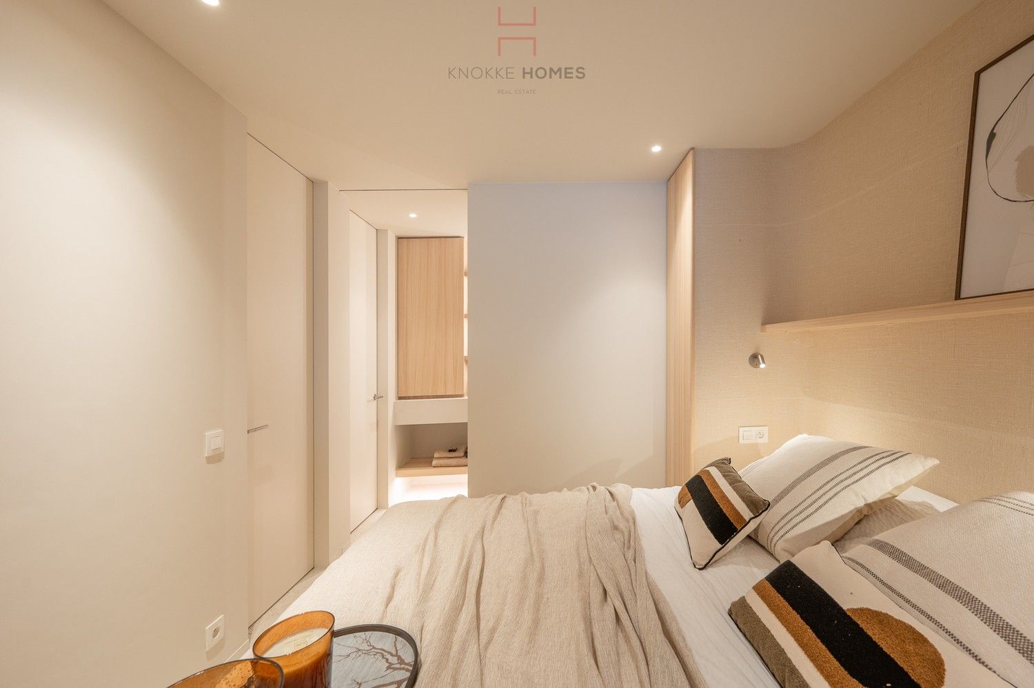 Luxueus gerenoveerd 2-slaapkamerappartement met frontaal zeezicht in Het Zoute foto 13