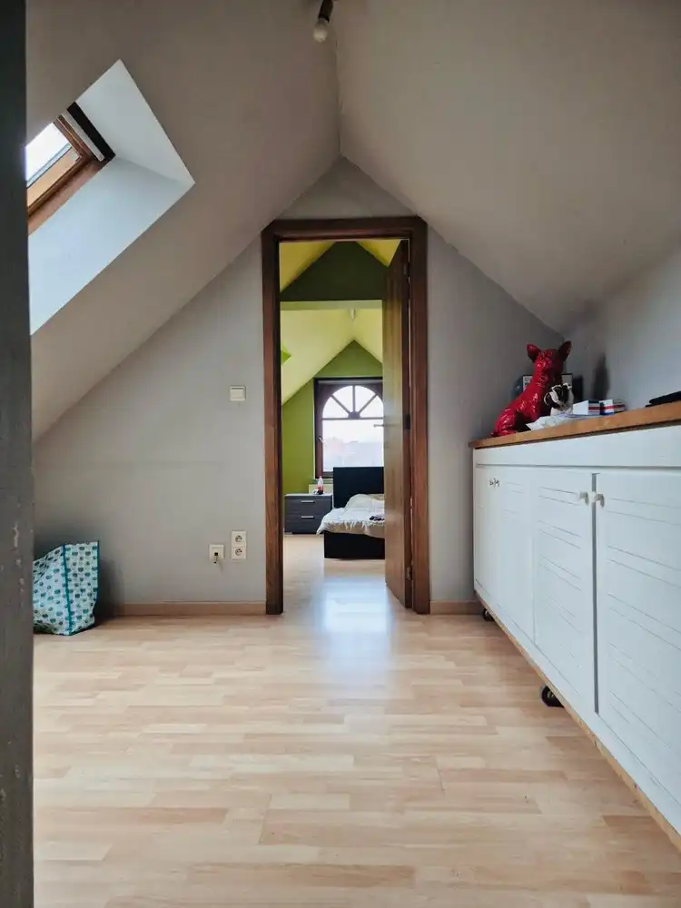 Charmante woning met 3 slaapkamers, garage en grote zolder foto 14