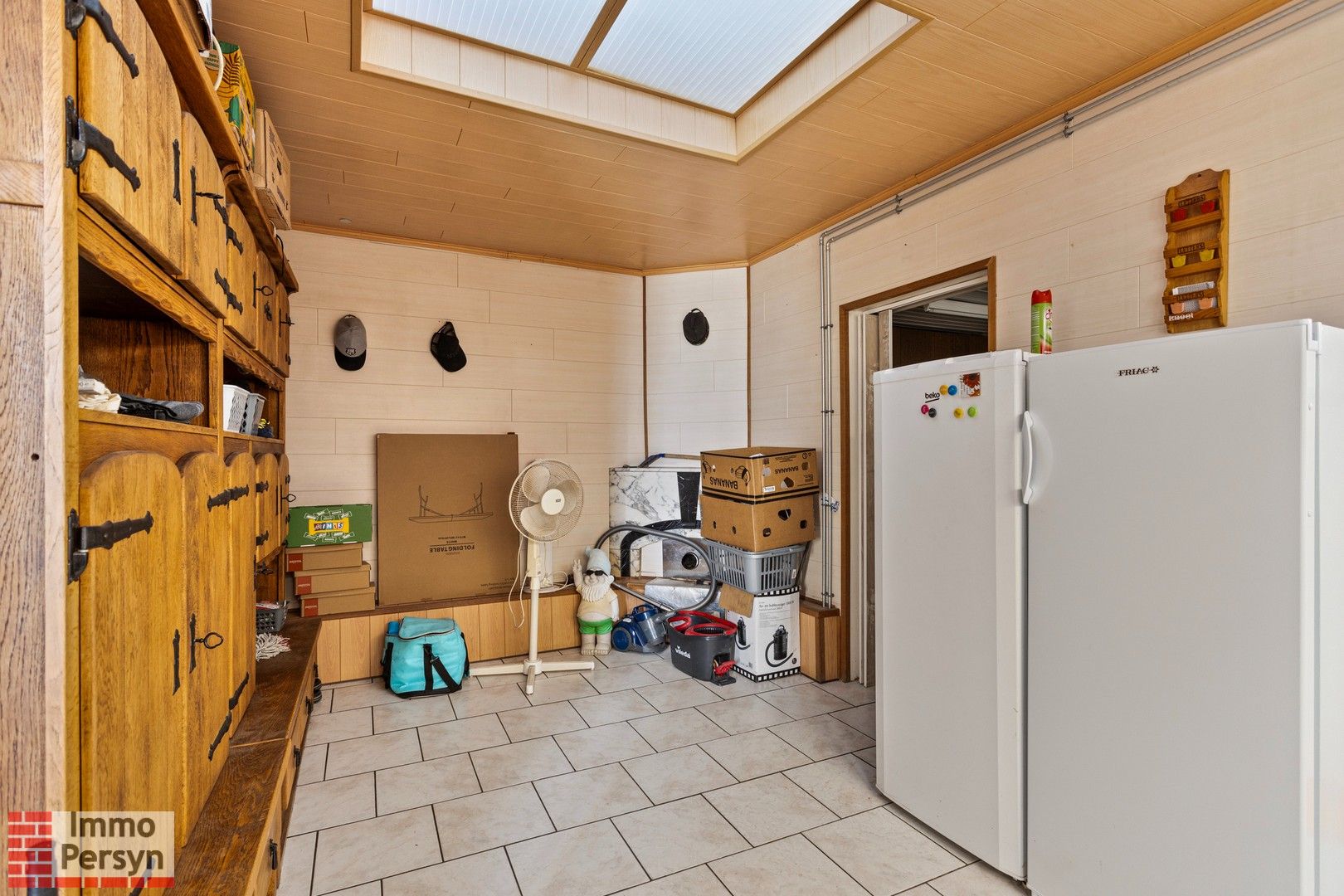 Te renoveren woning met diepe tuin in groene omgeving foto 7