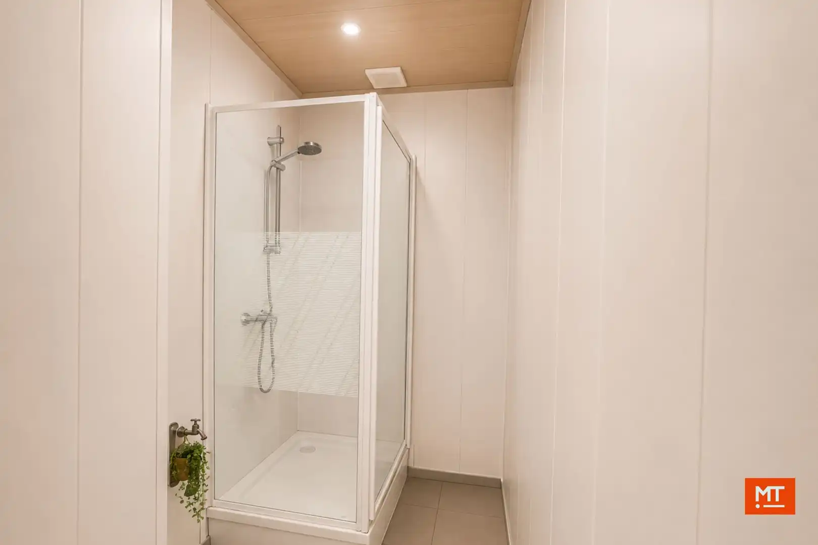 Woning te huur met 2 slaapkamers te Menen foto 8