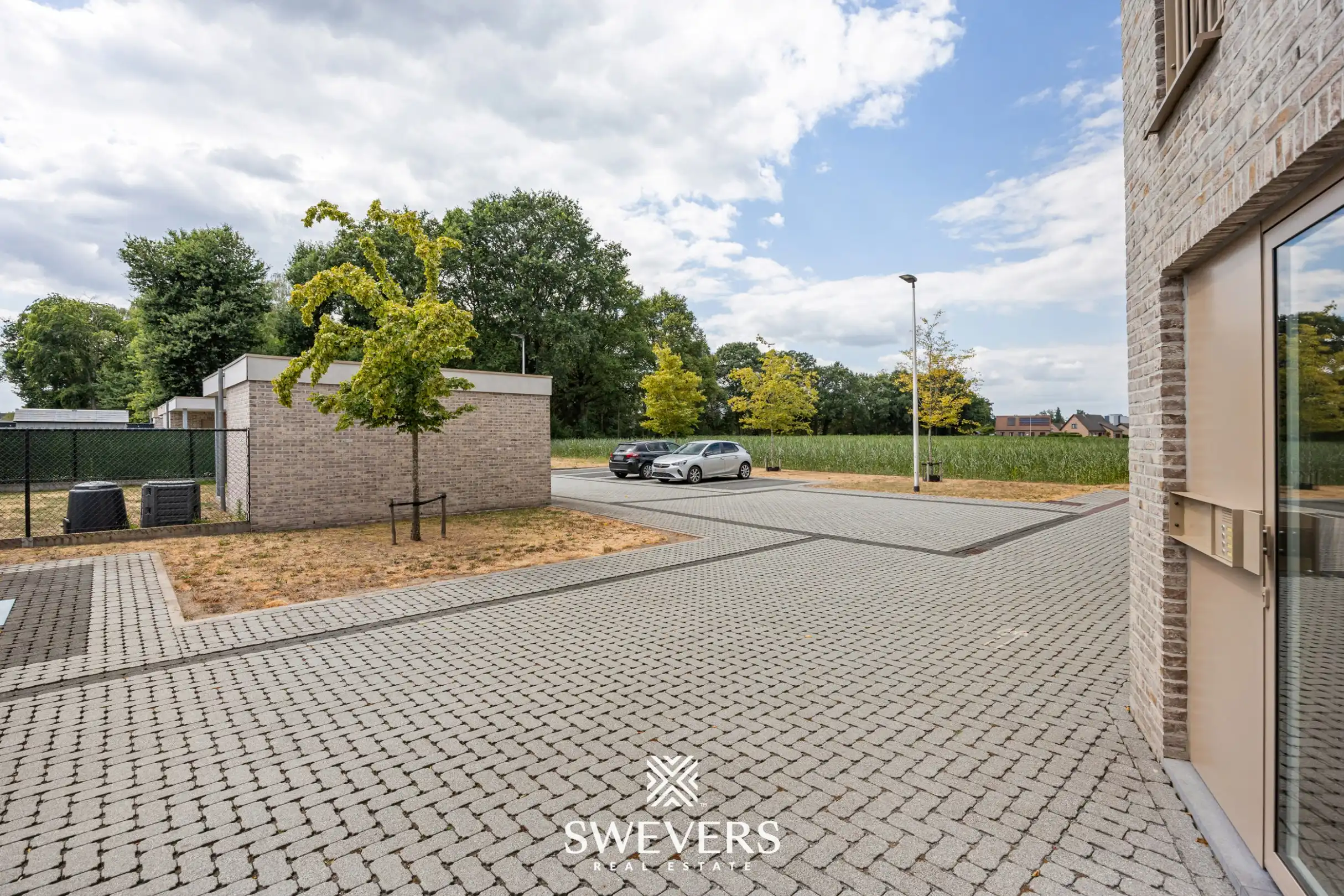 Gezellig 2-slaapkamerappartement met terras en autostaanplaats foto 28