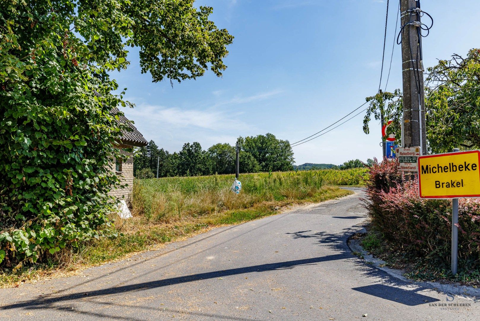 Exceptioneel gelegen bouw- en landbouwgrond te Michelbeke. foto 3