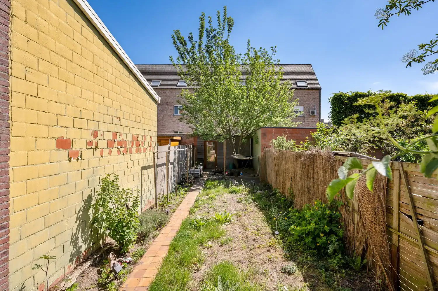 RUIME VEELZIJDIGE WONING HARTJE LIER foto 32