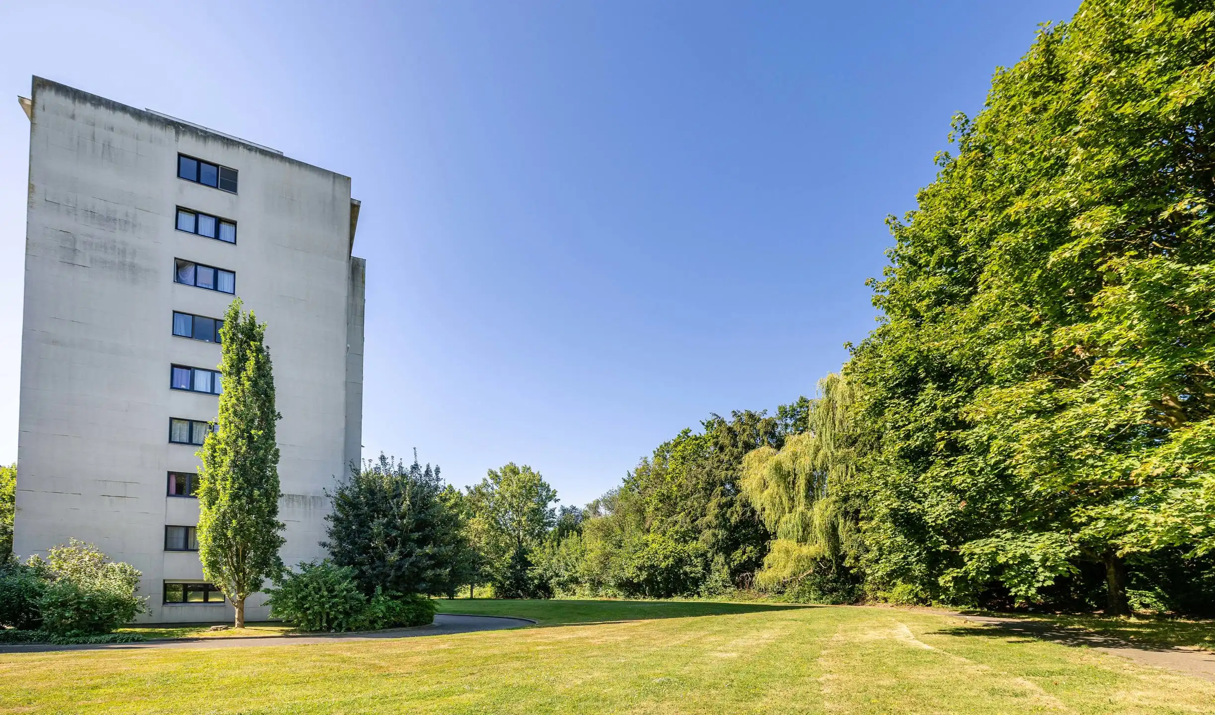Appartement met 2 slaapkamers van ± 70 m² + groot terras foto 16