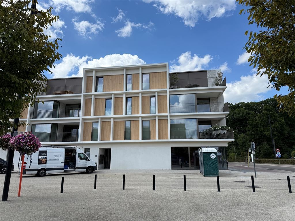 Stijlvol nieuwbouwappartement in het centrum van Dilsen foto {{pictureIndex}}